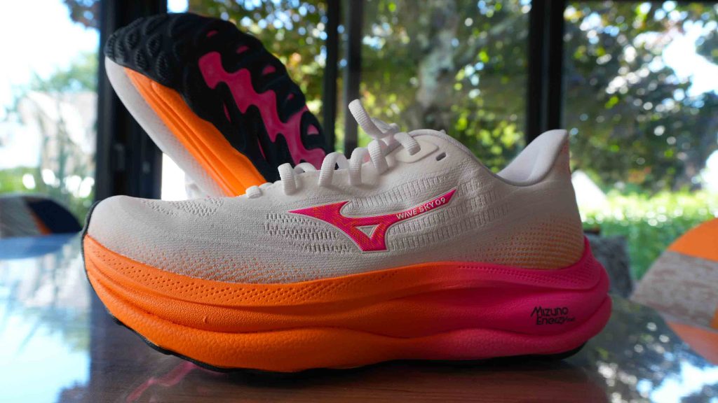 Wave Sky 9 Hanabi Mizuno