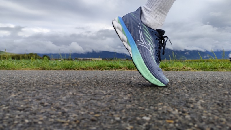 Mizuno Wave Skyrise 6 - l’amorti sans limite