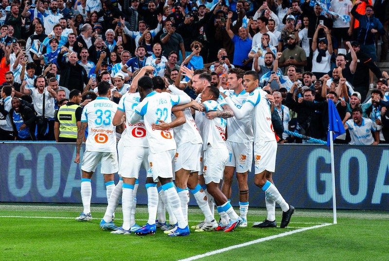 Marseille terrasse l’ogre parisien