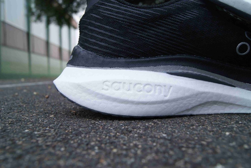 Saucony Endorphin Speed 5 - Super trainer