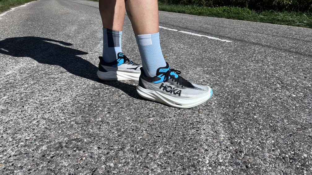 Hoka Rocket X 3 - Carbone et dynamisme