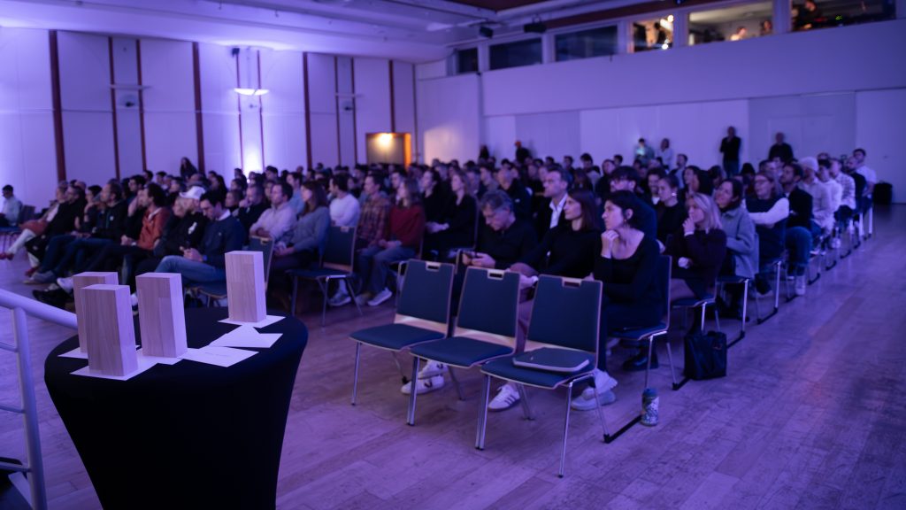 Trail Running Awards 2025 à Annecy : immersion au cœur d’une soirée qui célèbre l’essence du trail