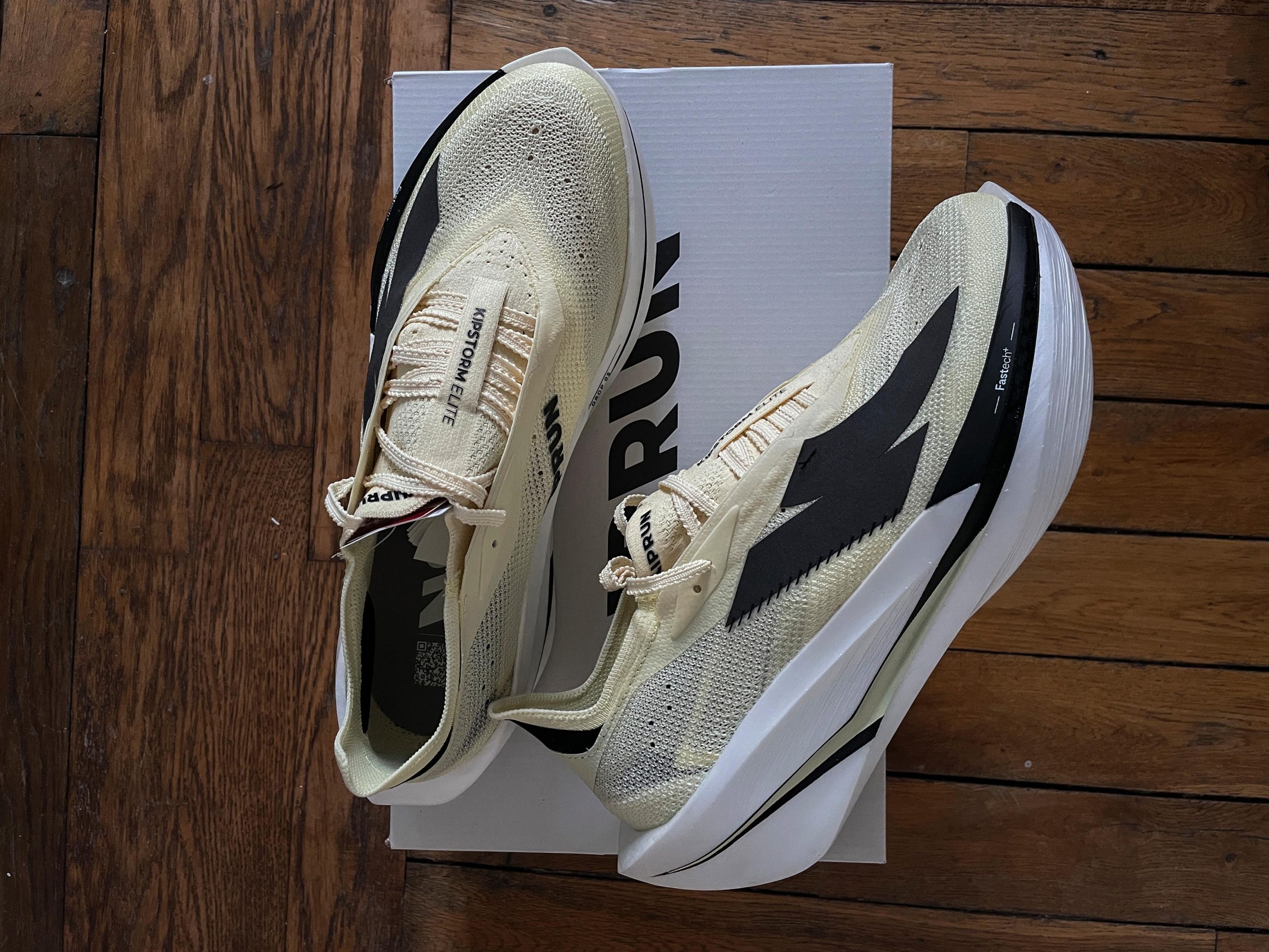 Kiprun Kipstorm Elite : une chaussure carbone joueuse